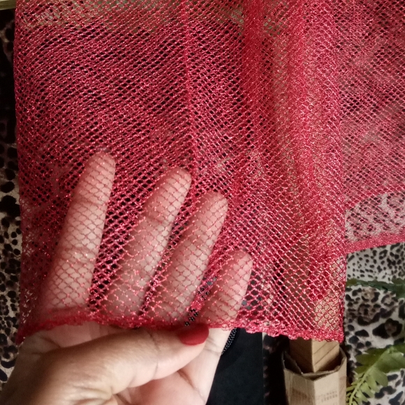 Metallic Red Long Sleeved Top 🔴! - Picture 5 of 7